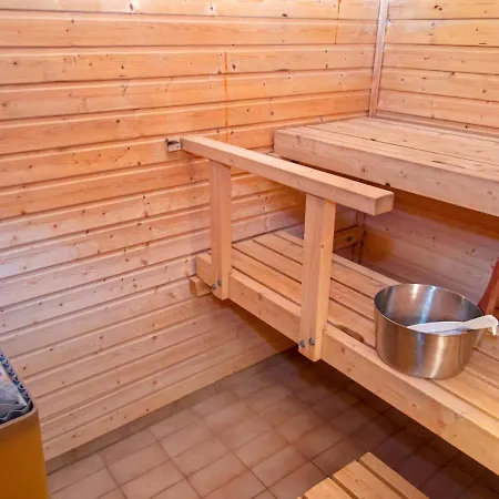 Tahkontilhi B 6 By Interhome *